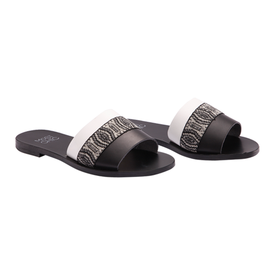 Cedar black and white leather sandals